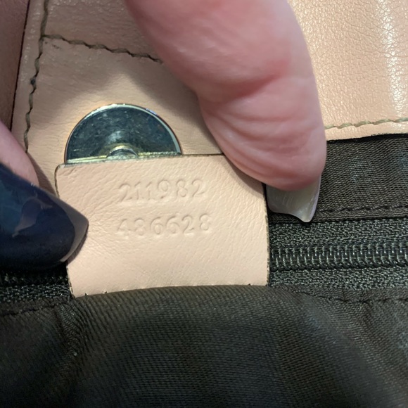 Gucci tote - Picture 3 of 9